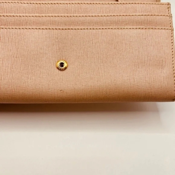 FENDI Pink Beige Leather Logo Plate Long Wallet – Great Preloved Condition - Picture 6 of 12